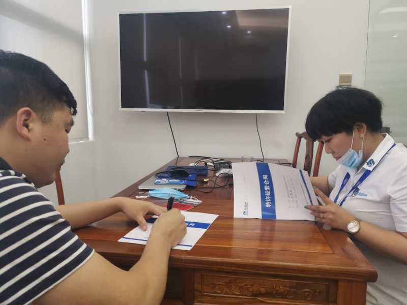 左右手广西桂林加盟商 | 加盟左右手，是我“蓄谋已久”的决定！